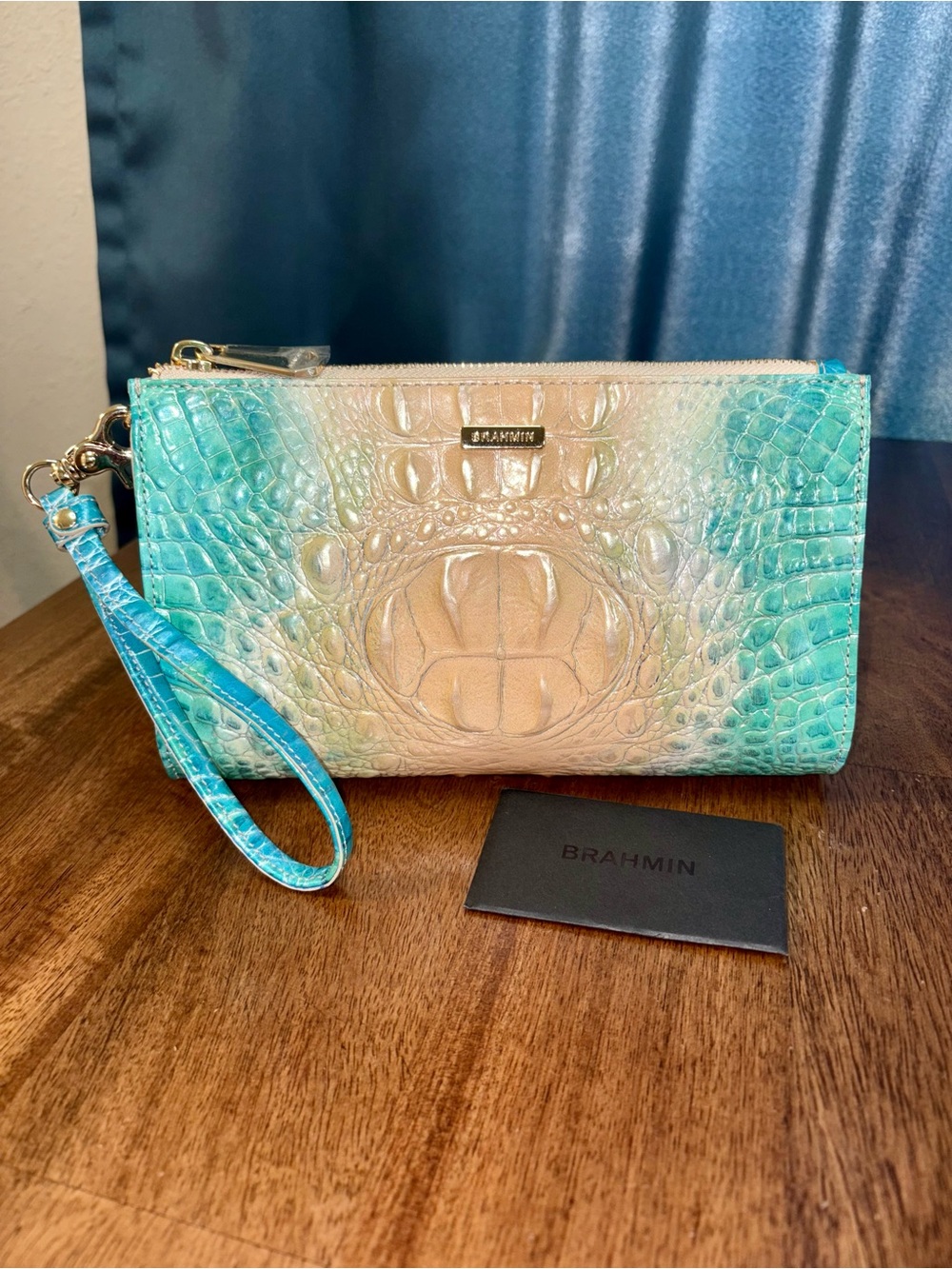 Brahmin EUC Daisy - Ocean Ombré - Perfect EYE - VERY HTF, RARE - Clutch/Wristlet - Picture 11 of 16